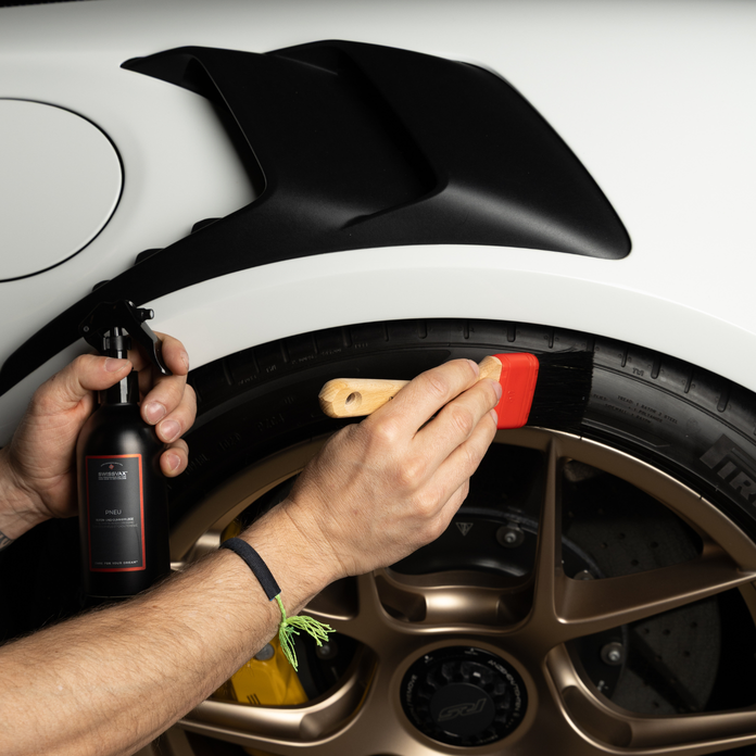 PNEU BRUSH Reifenpinsel